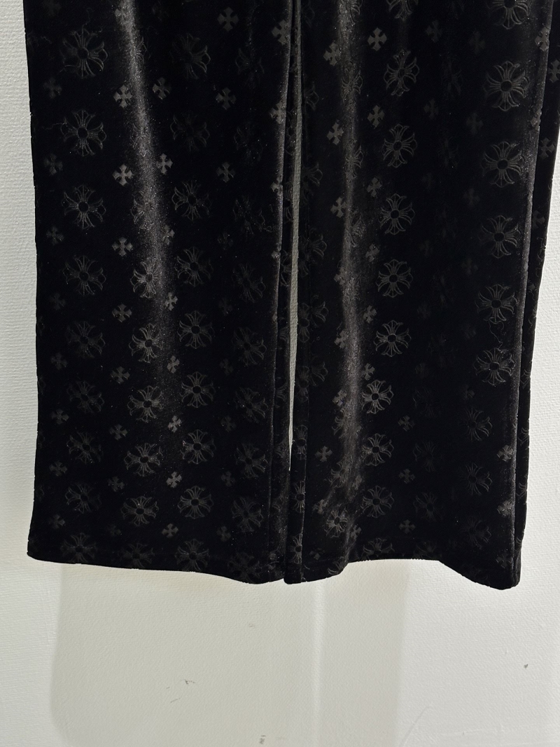 Ch*0me He**ts long pants